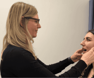 jaw click when mouth iopen